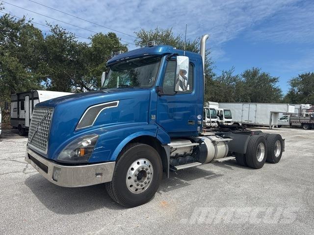 Volvo VNX Sadulveokid