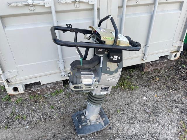 Wacker AS60E Vibroplaadid