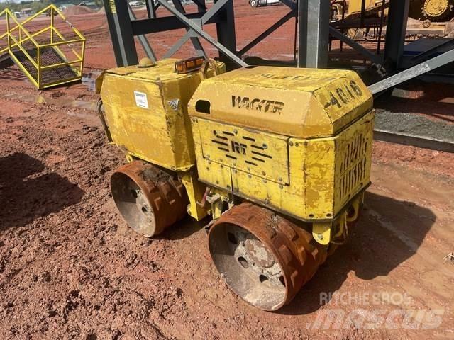 Wacker RT Pinnasetihendajad