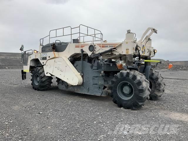 Wirtgen 2400 Pinnasetihendajad