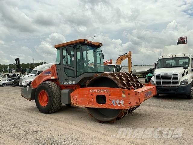XCMG CV123PDU Ühe trumliga rullid