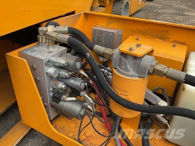 XCMG GTJZ1212 Käärtõstukid