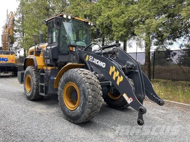 XCMG XC938U Rataslaadurid