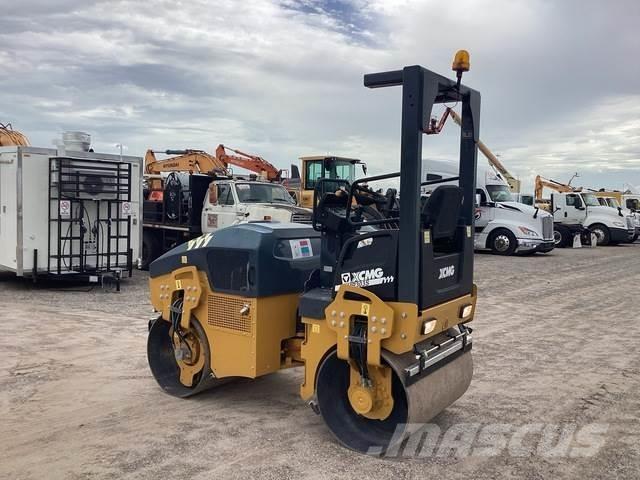 XCMG XMR303S Tandemrullid