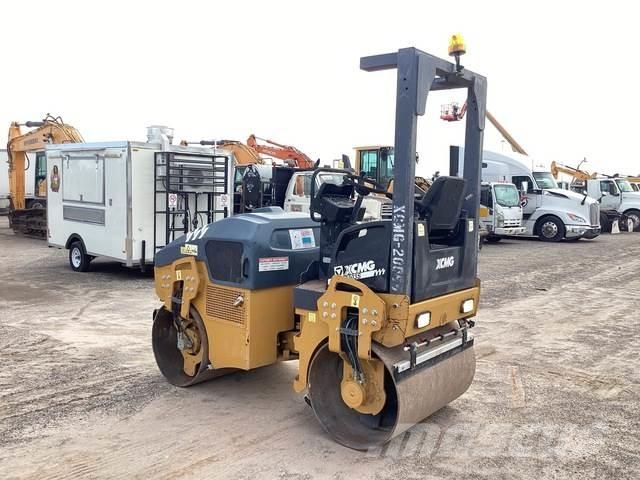 XCMG XMR303S Tandemrullid