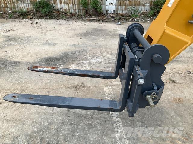 XCMG XT2506E Teleskooplaadurid