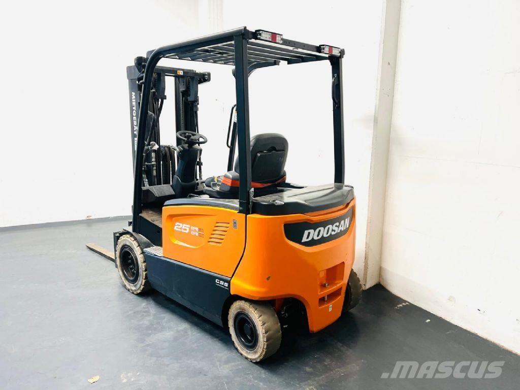 Doosan B25X-7 Plus Elektritõstukid