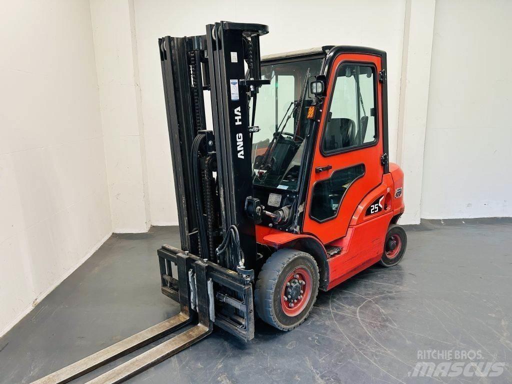 Hangcha CPCD25-XRW92F Diiseltõstukid