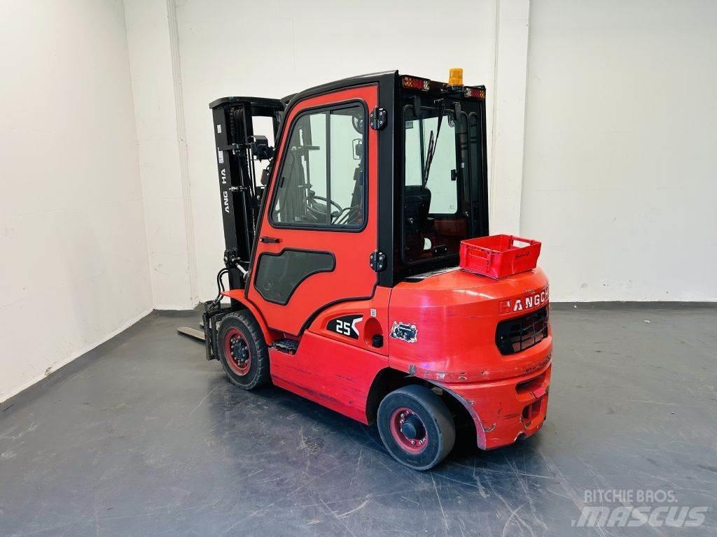 Hangcha CPCD25-XRW92F Diiseltõstukid