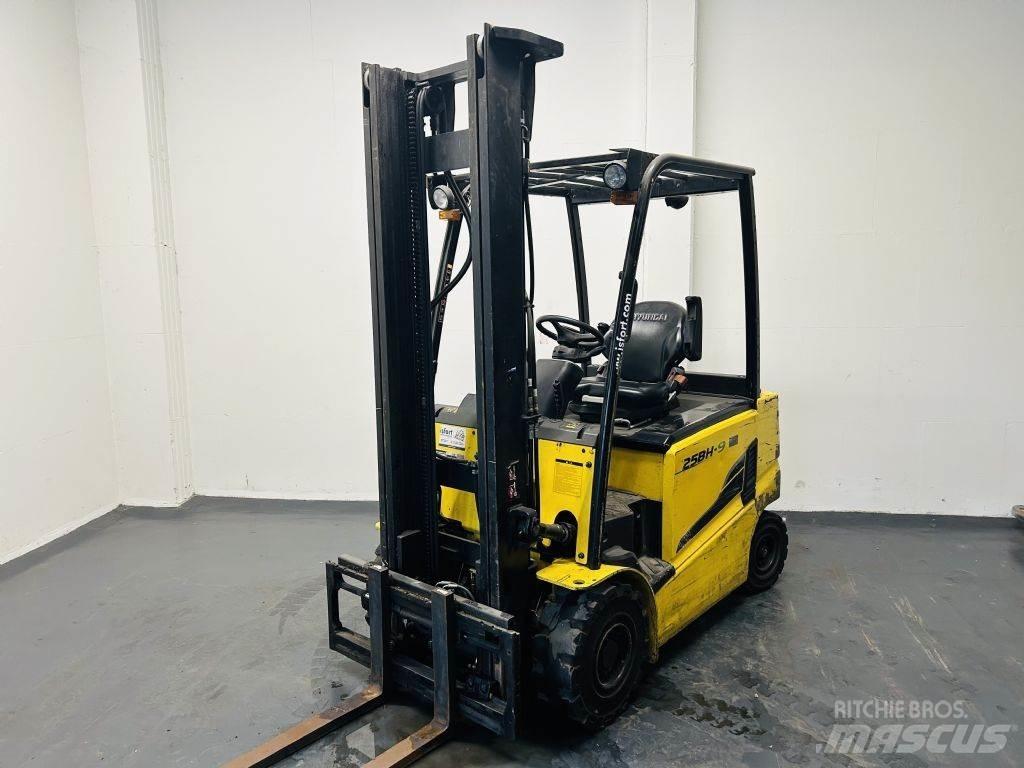Hyundai 25BH-9 Elektritõstukid