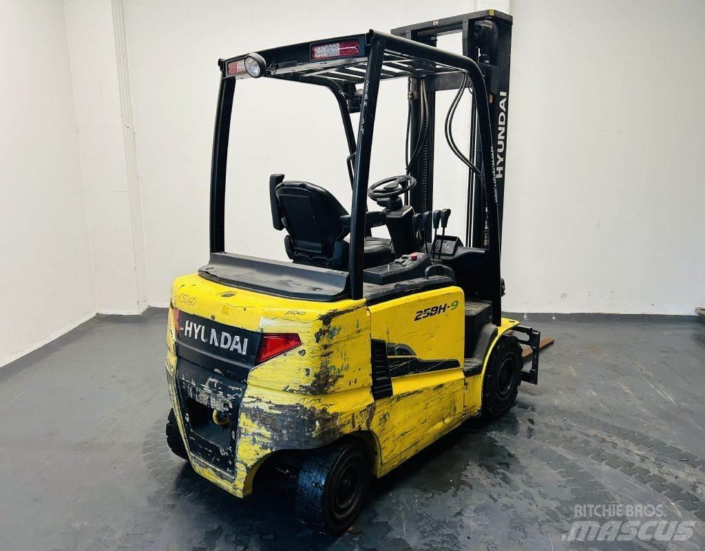 Hyundai 25BH-9 Elektritõstukid