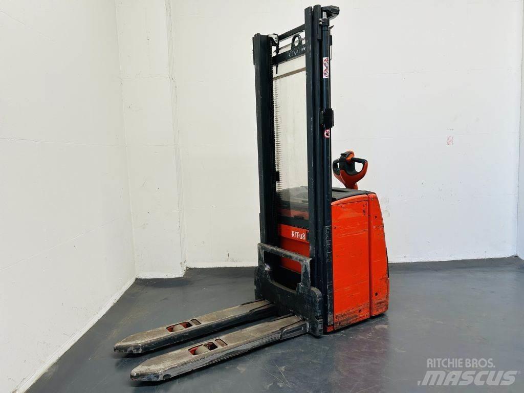 Linde L16 Järelkäidavad virnastajad