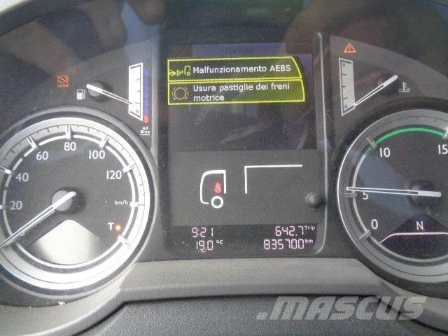 DAF XF460 Sadulveokid