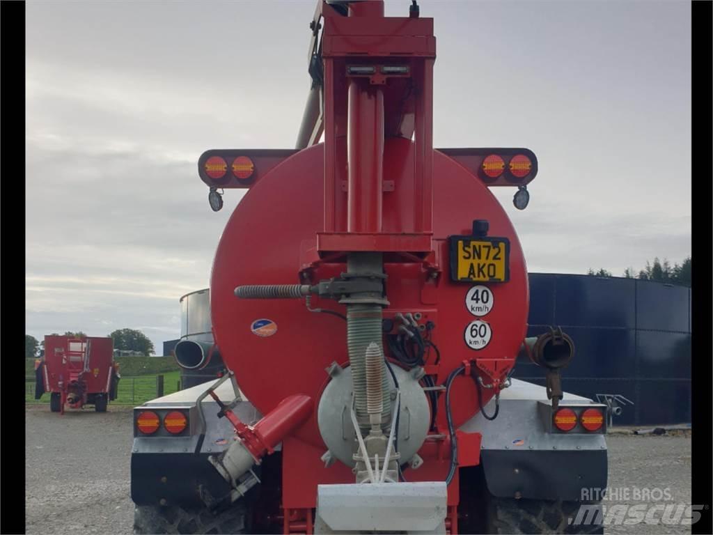 Hi-Spec 3000 TD-S Sõnnikulaoturid