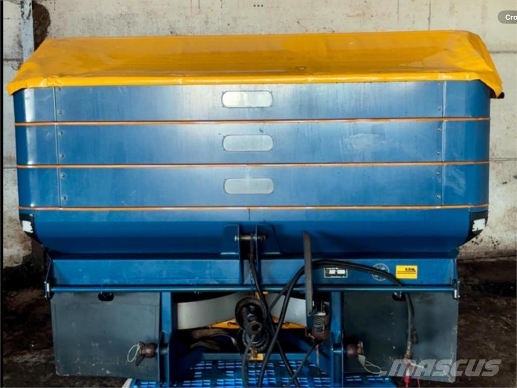 Krm L2 TREND PLUS Väetisekülvikud pihustiga