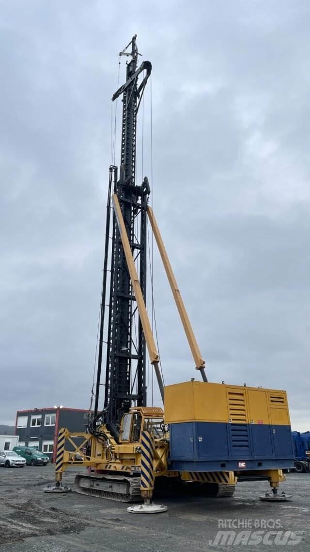 IHC Fundex F12SE Muud veokid