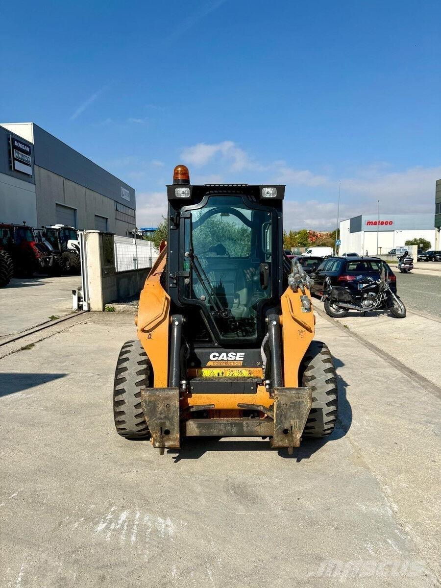 CASE SR210 Rataslaadurid
