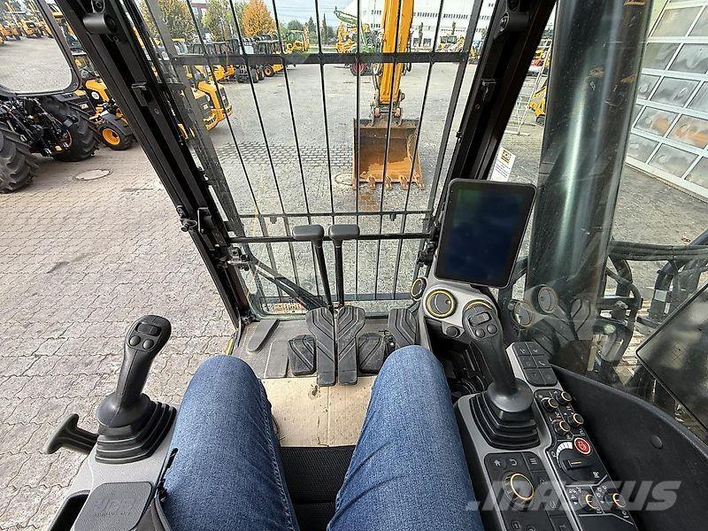 JCB 370X Roomikekskavaatorid
