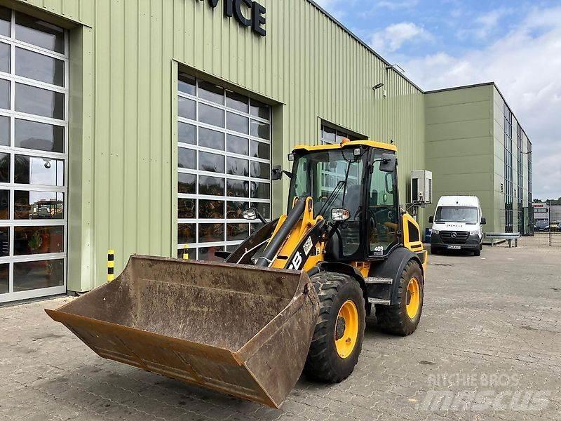 JCB 409 Rataslaadurid