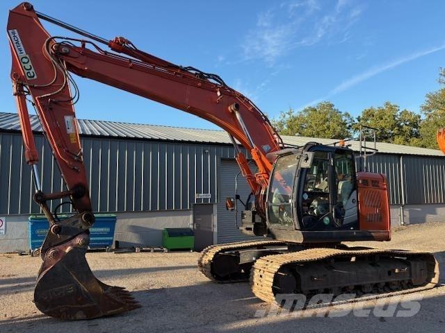 Hitachi ZX225 US-6 Roomikekskavaatorid