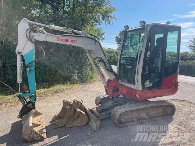 Takeuchi TB230 Väikeekskavaatorid 7t-12t