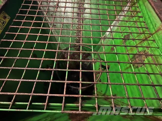 Amazone E+S 300 Liivapuisturid ja soolapuisturid