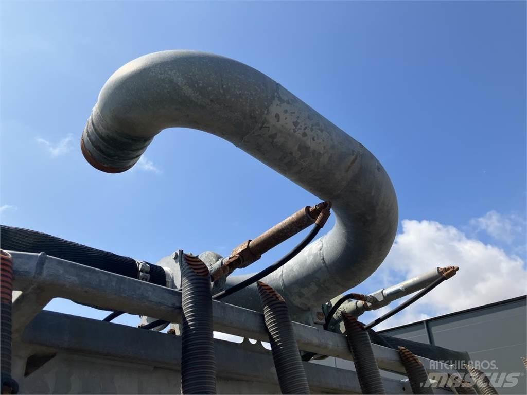 AP 24METER Väetisekülvikud pihustiga