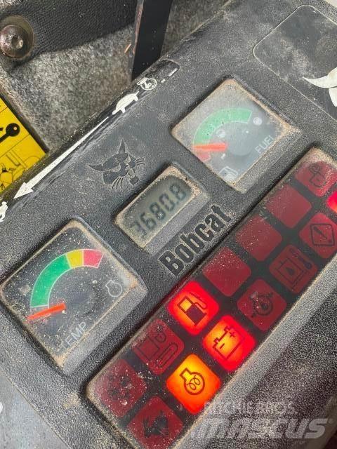 Bobcat 328 Miniekskavaatorid < 7 t