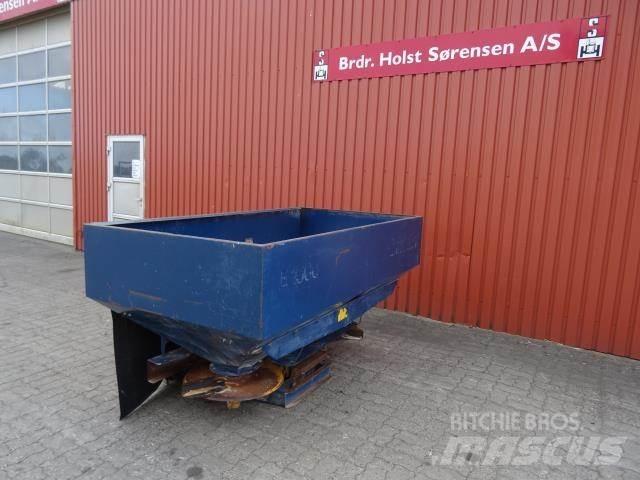 Bogballe E 1500 Väetisekülvikud pihustiga