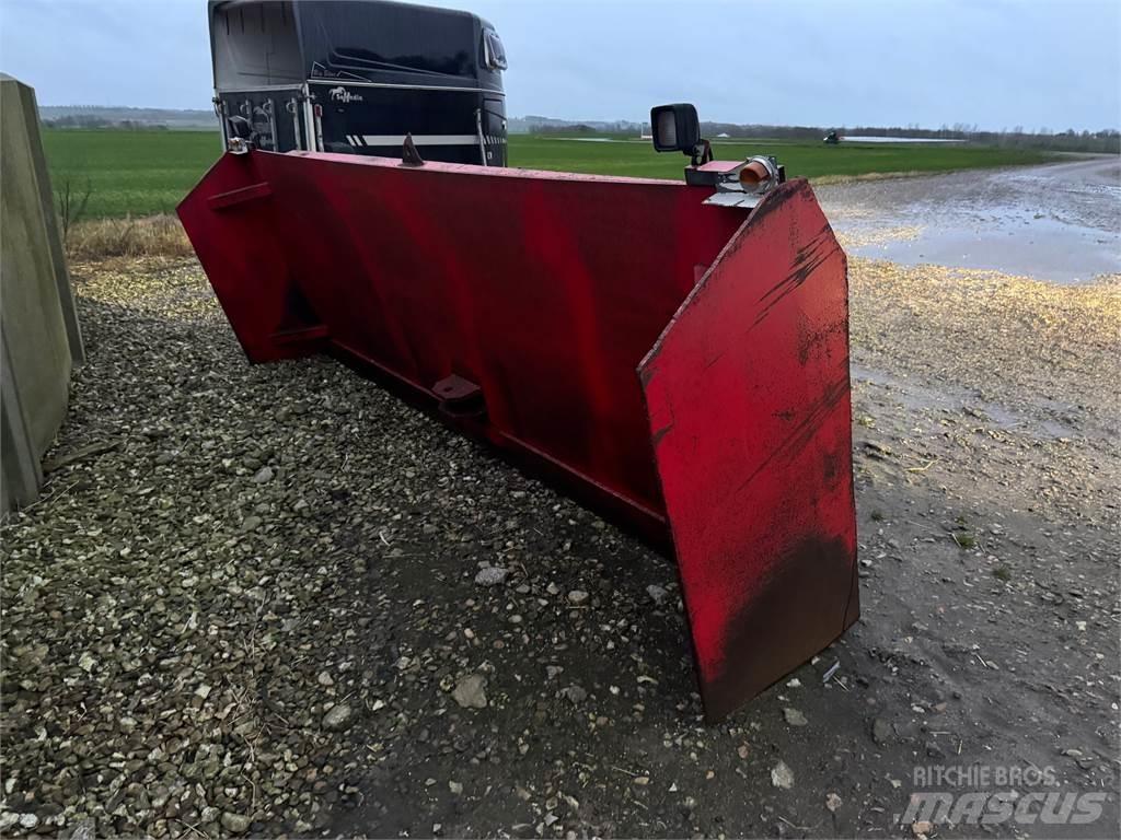  BTMC 4 METER Muu farmitehnika ja tarvikud