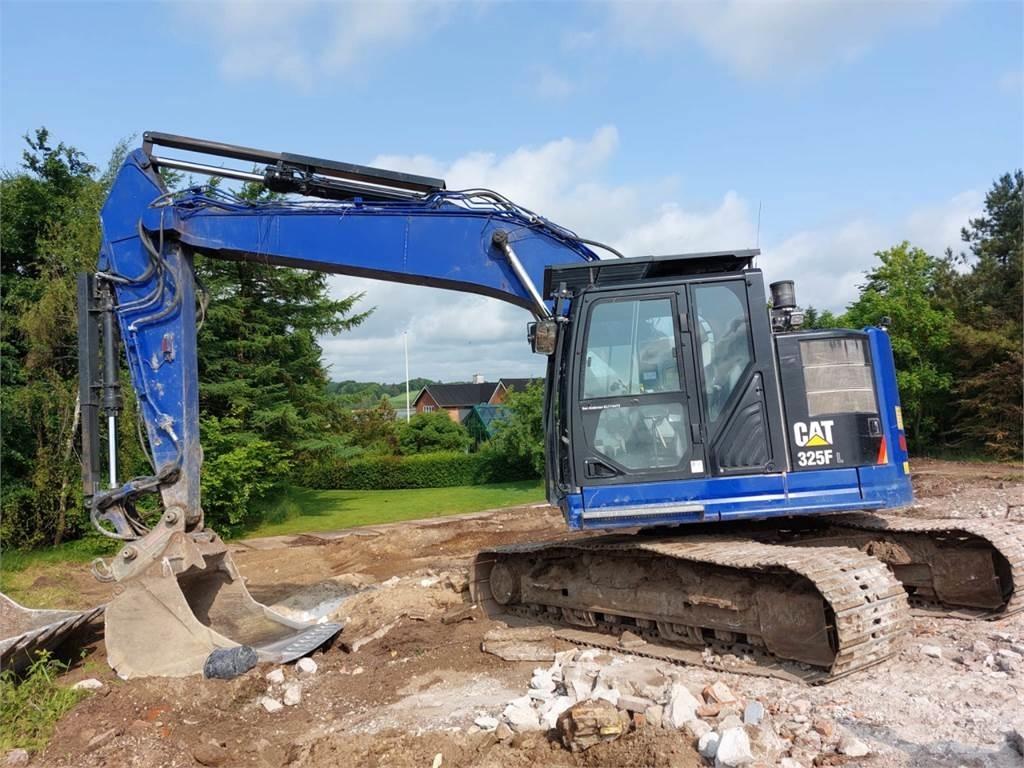 CAT 325F Roomikekskavaatorid