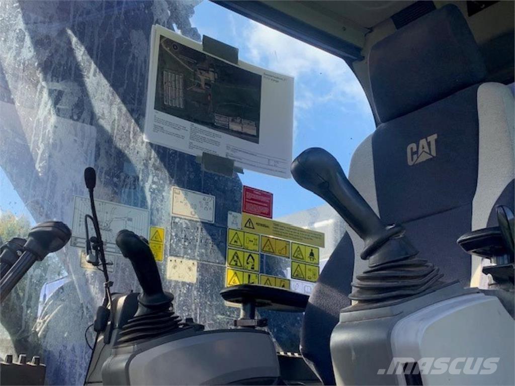 CAT 325F Roomikekskavaatorid