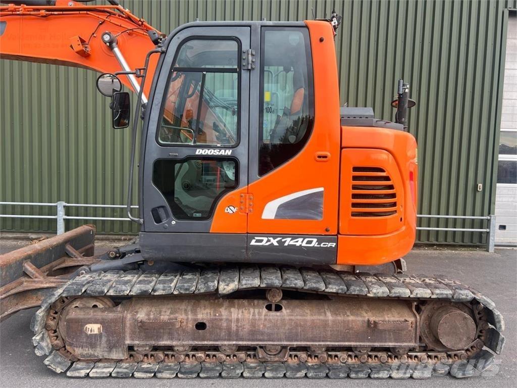 Doosan DX140LCR-5 Roomikekskavaatorid