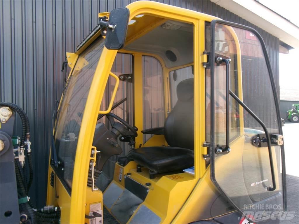 Eurotrac W12 Väikelaadurid