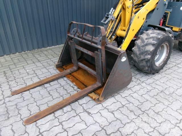 Gehl 340 Väikelaadurid