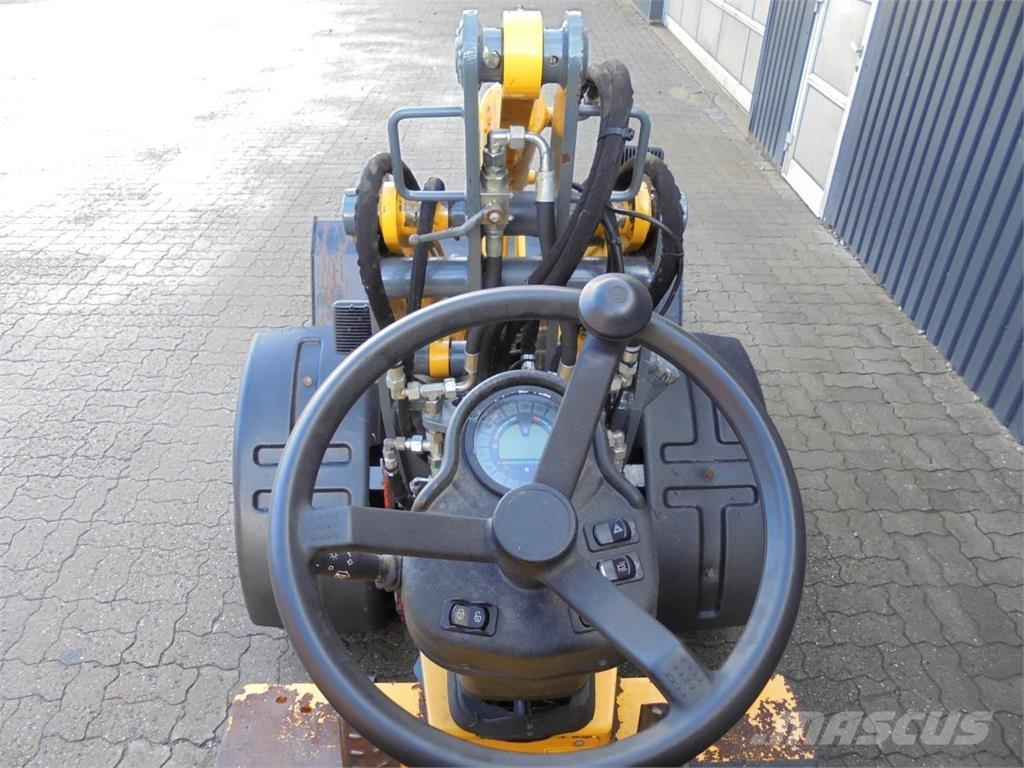 Gehl 340 Väikelaadurid