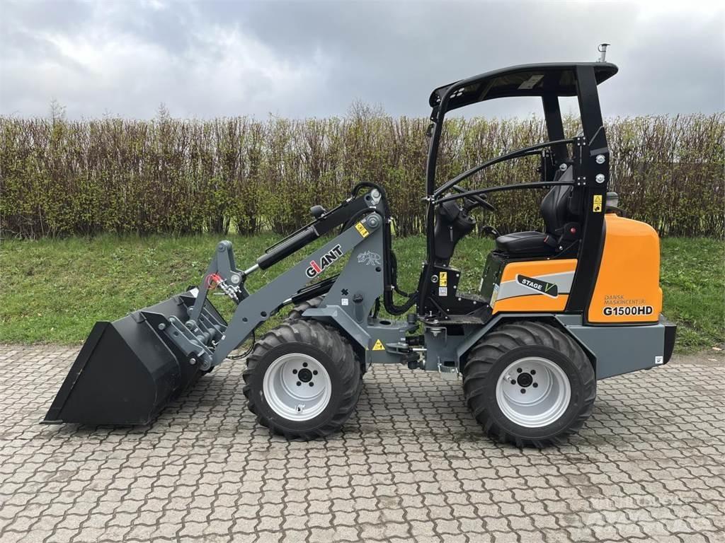 GiANT G1500 Väikelaadurid