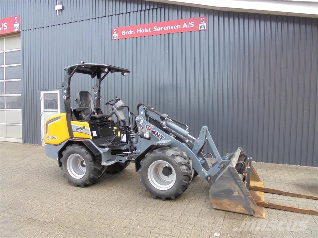 GiANT G2700XHDP Väikelaadurid