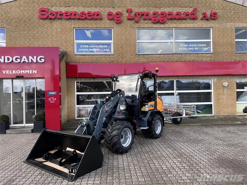 GiANT G3500 Väikelaadurid
