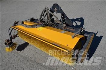 GMR 2000 Tänavapuhastusmasinad