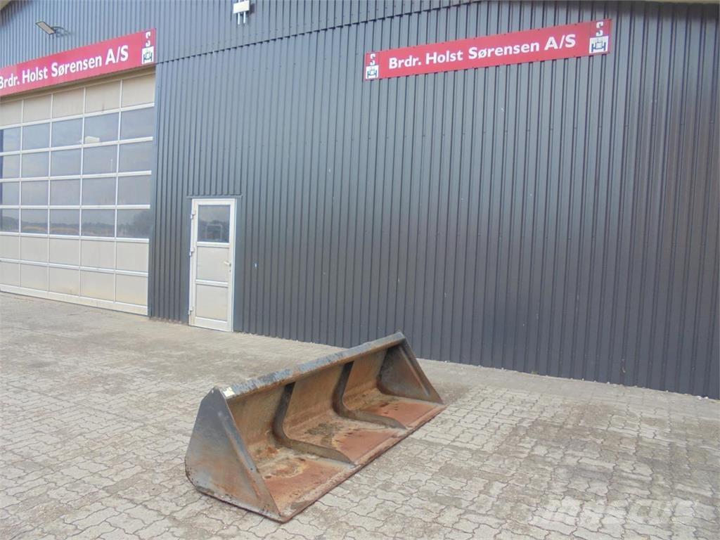 Hauer 2,4 M Muud traktoritarvikud