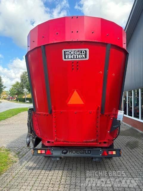  Hoegild 27 M3 Loomasööda vagunid
