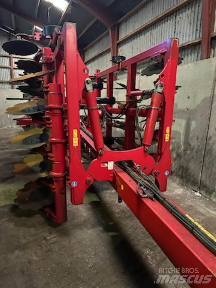Horsch TIGER 4 MT Randaalid