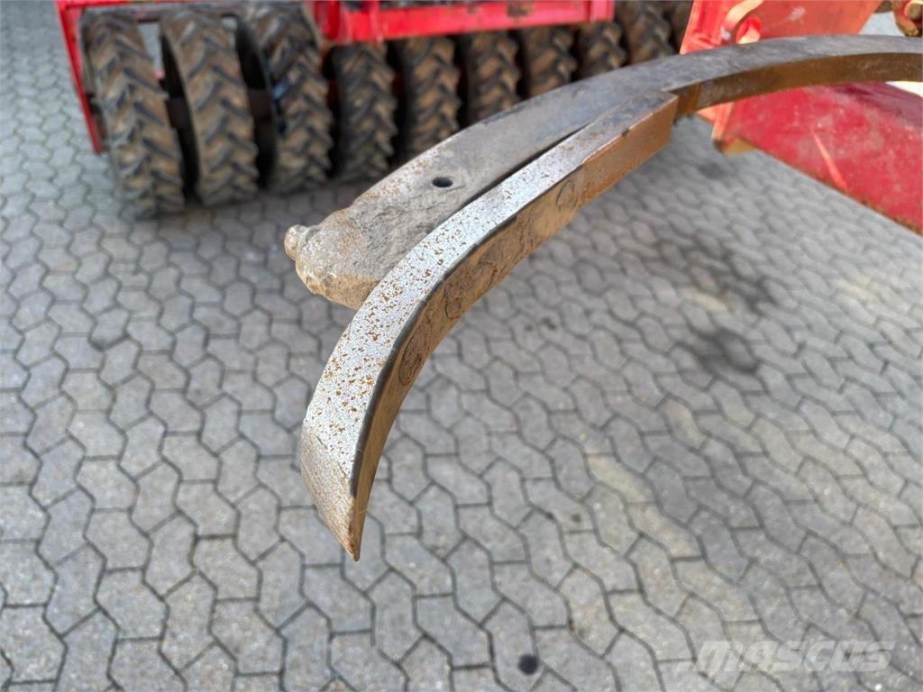 Horsch Tiger 6 MT Äkked