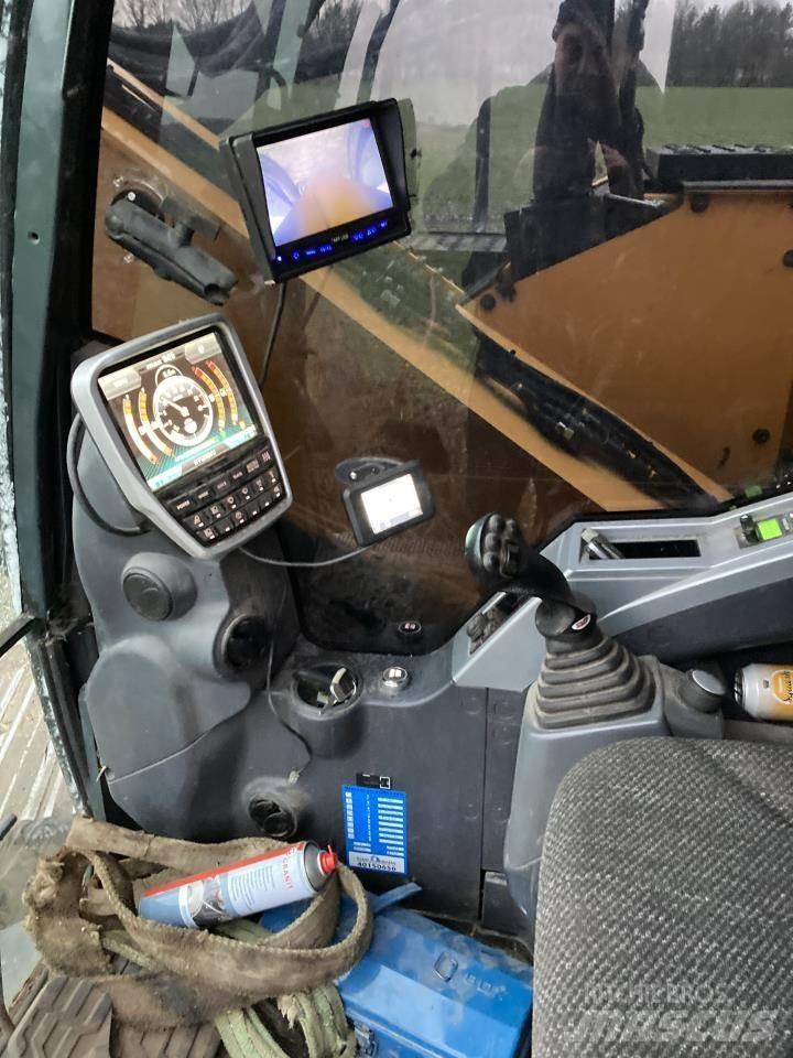 Hyundai HX 145 Roomikekskavaatorid