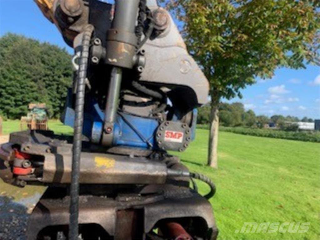 Hyundai HX 145 Roomikekskavaatorid