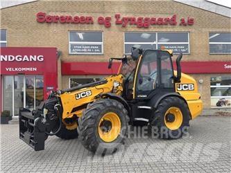 JCB TM320 Rataslaadurid