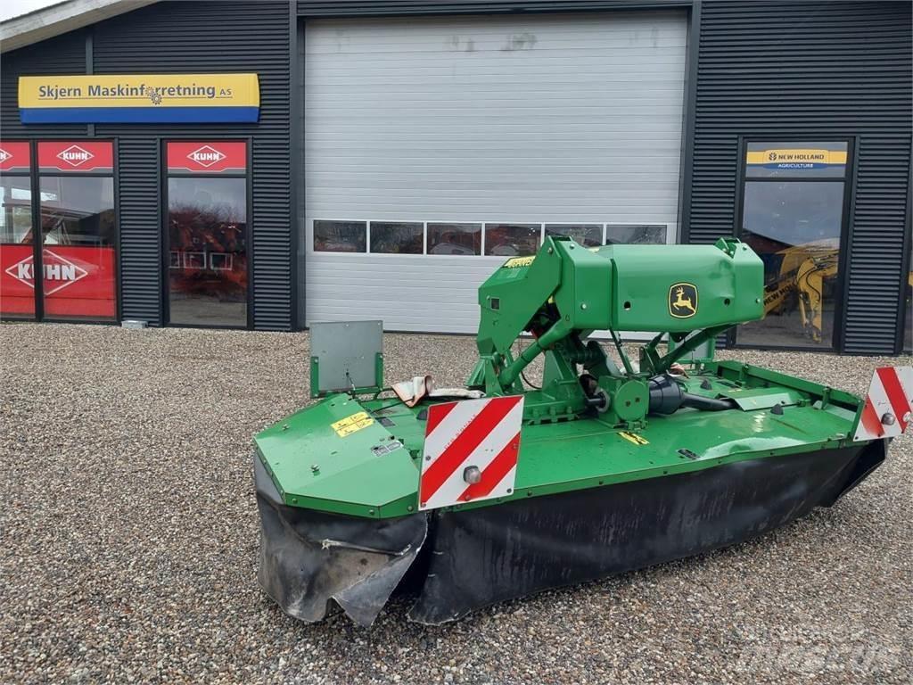 John Deere 131 Iseliikuvad niidukid-vaalutid