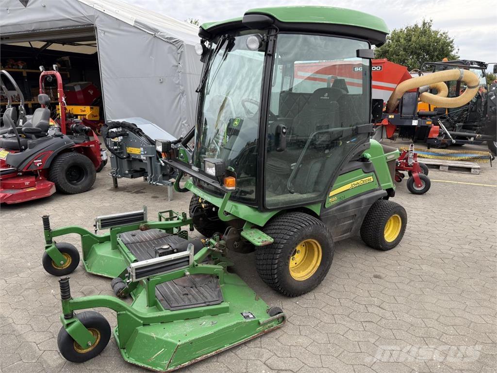 John Deere 1585 Kommunaalteenuste traktorid
