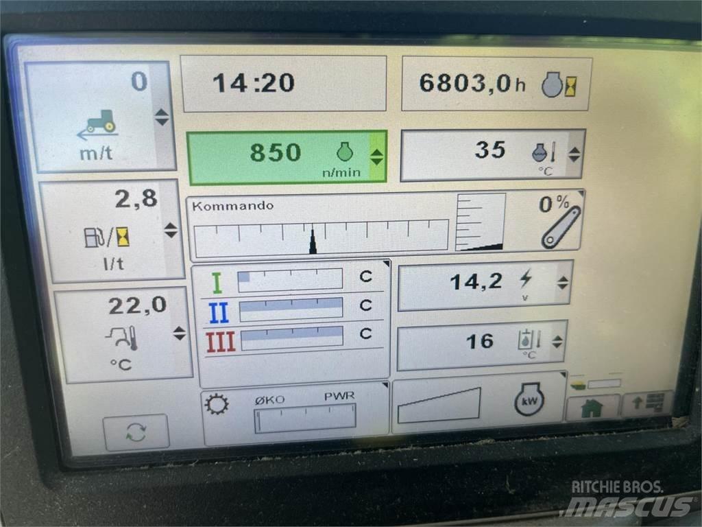 John Deere 6115 R Traktorid